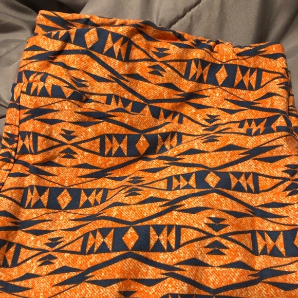 LuLaRoe Leggings Aztec Orange Blue TC2 EUC - Picture 1 of 4